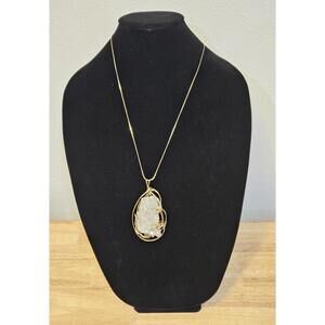 Vintage Wire Wrapped Quartz Necklace – Natural Stone Boho